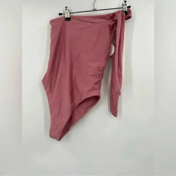 Tularosa Serena One Piece in Rosewood Sz XS - Picture 2 of 4